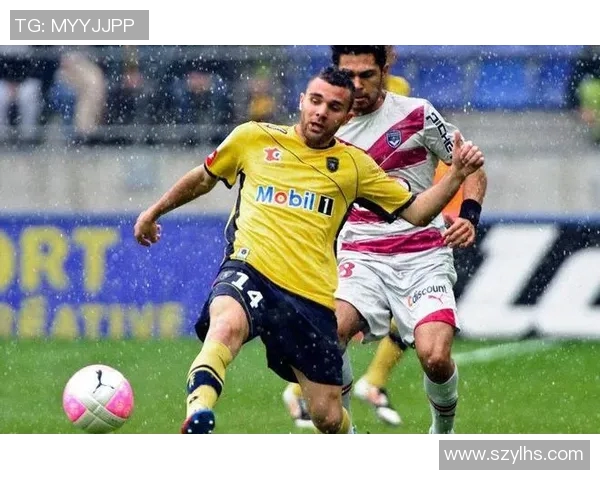 索肖足球队迎战巴黎足球会全力争胜展现球队实力与韧性