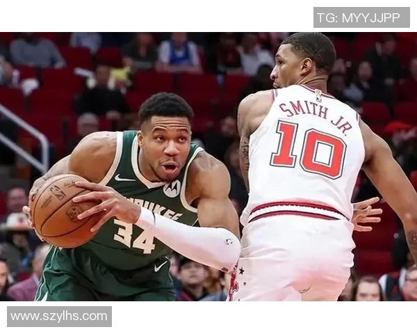 2017年12月17日火箭队与雄鹿队激战回顾精彩瞬间与赛后分析