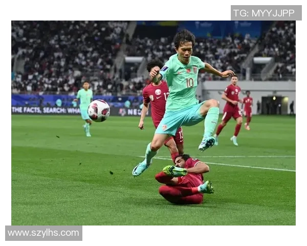 中国与卡塔尔足球赛实时比分更新及精彩瞬间回顾 中国与卡塔尔足球赛实时比分更新及精彩瞬间回顾