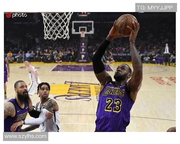 蓝网与湖人精彩对决回放全场集锦分析与战术解读