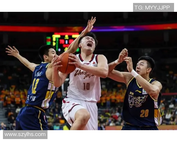 吴前的篮球传奇之路:从青涩少年到CBA明星的成长故事 吴前的篮球传奇之路:从青涩少年到CBA明星的成长故事