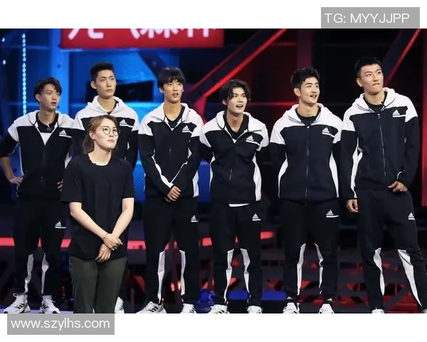 方硕的篮球之路：从青涩少年到赛场明星的成长故事